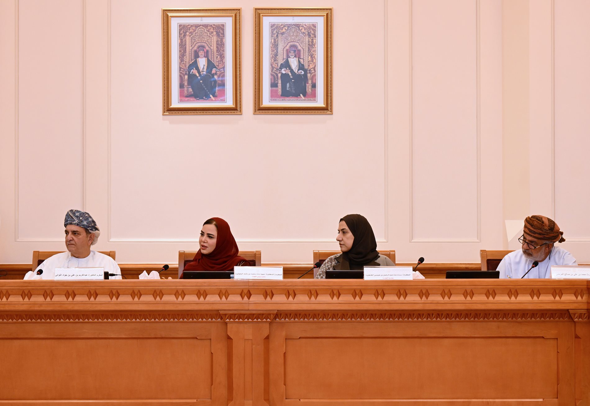 الأخبار